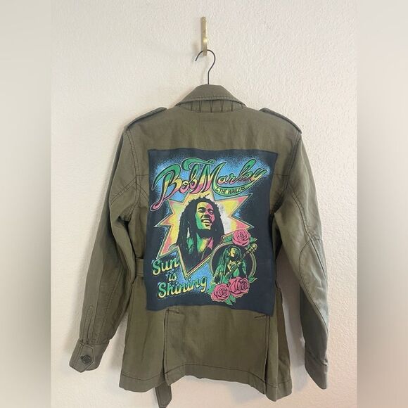 SOLD. Bob Marley Daydreamer upcycled military utility jacket custom - Picture 1 of 6